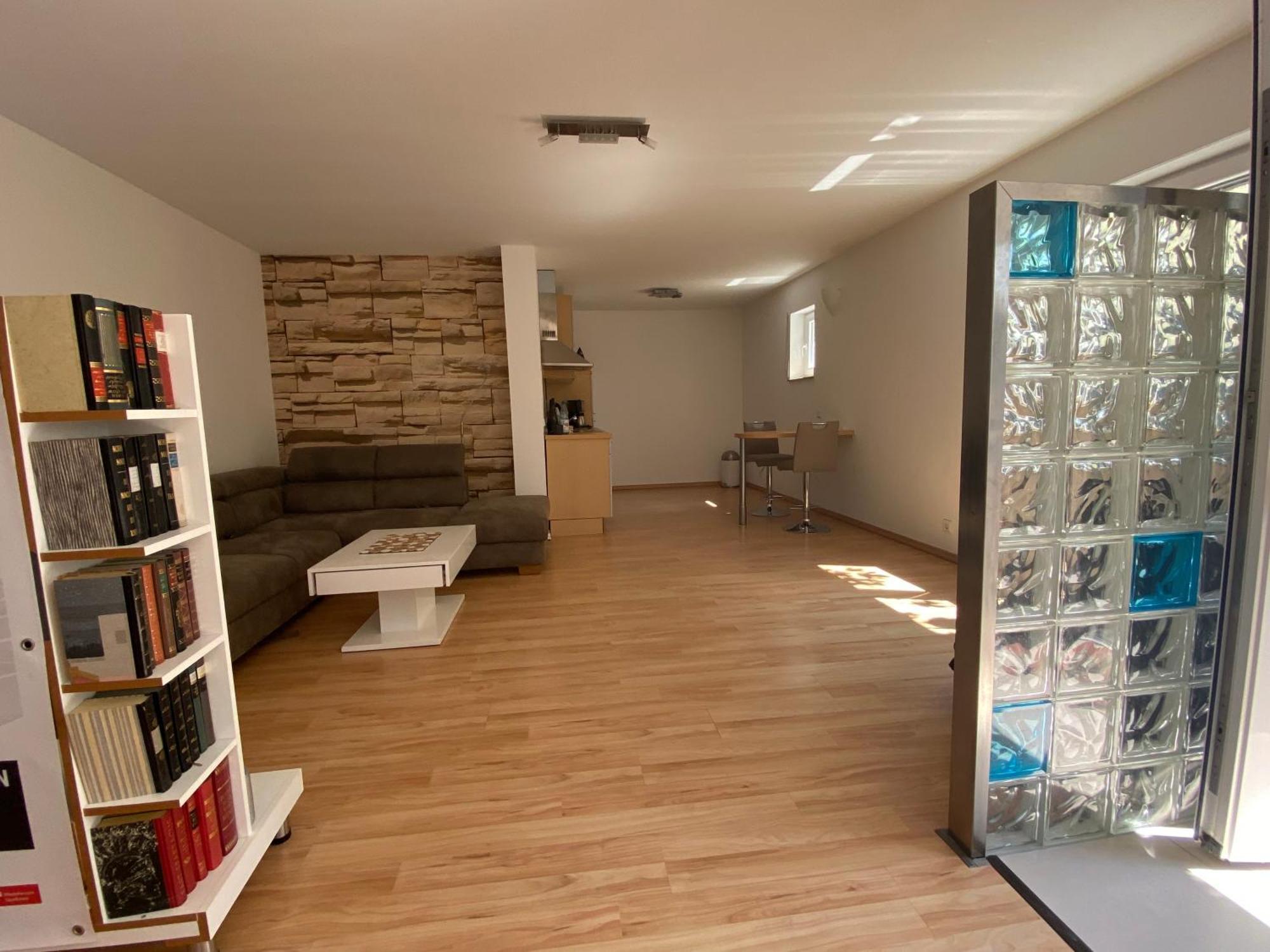 Ferienwohnung An Den Weinbergen Essenheim Esterno foto